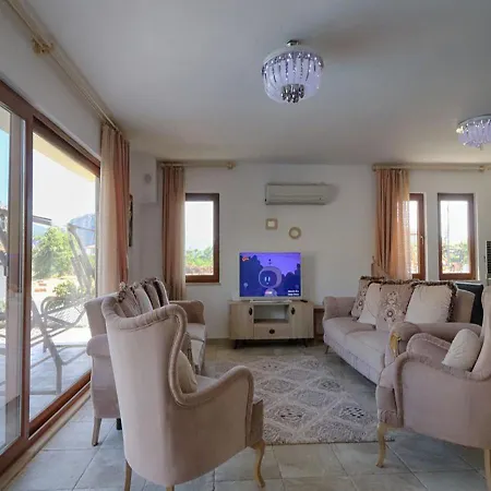 With Jacuzzi And Children's Play Area For 10 People In Mugla, - Awz170 *