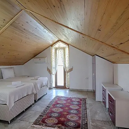 فيلة With Jacuzzi And Children's Play Area For 10 People In Mugla, - Awz170