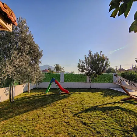With Jacuzzi And Children's Play Area For 10 People In Mugla, - Awz170 فيلة