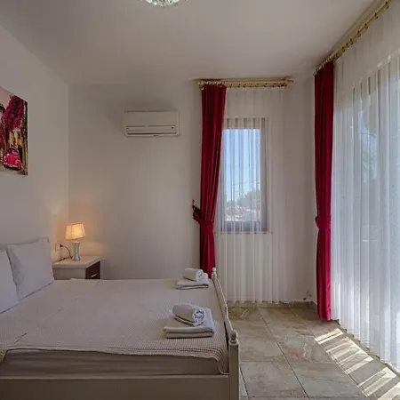 With Jacuzzi And Children's Play Area For 10 People In Mugla, - Awz170 فيلة